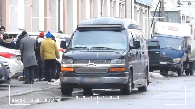 Mercedes против Porsche: на чем ездят звезды украинского шоу-бизнеса / Скриншот/YouTube