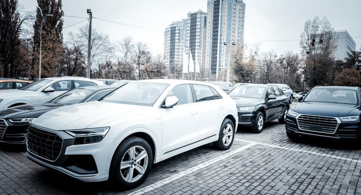 Украинцы начали активно скупать новые авто в марте: статистика