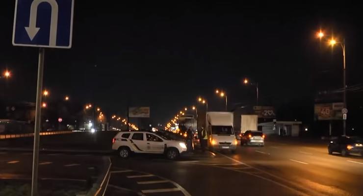 Загадочное ночное ДТП в Киеве на Окружной: виновник аварии исчез