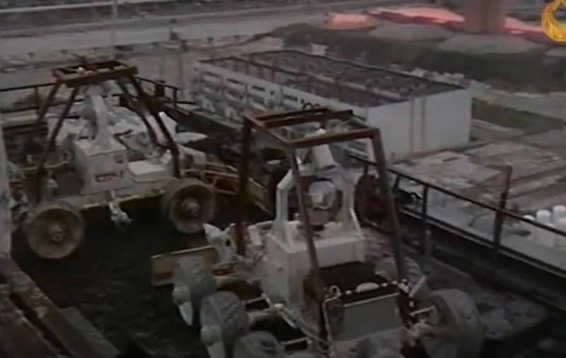 Годовщина аварии на ЧАЭС: самые необычные машины-ликвидаторы / Скриншот/YouTube