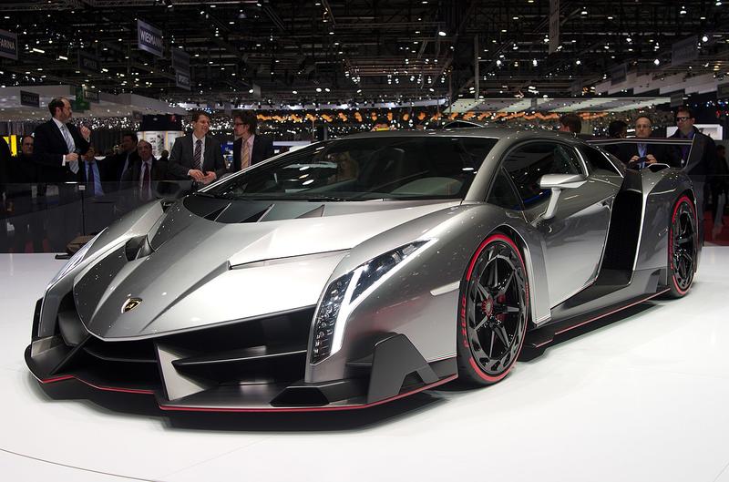 Сколько стоит Lamborghini: цены, модели и комплектации / Wikipedia
