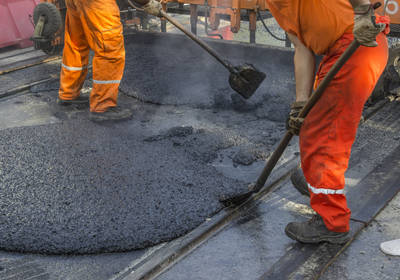 Жители села на Волыни решили строить дорогу за свои деньги: видео