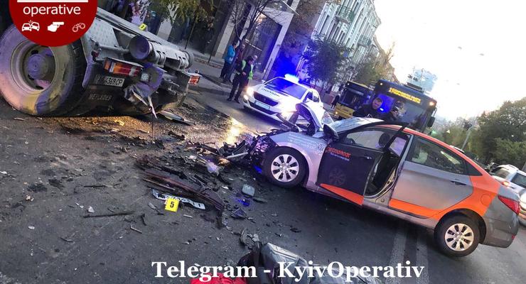 ДТП с авто из каршеринга в Киеве, водитель погиб на месте: видео