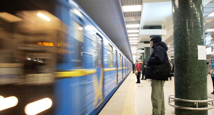 Поездки по 16 грн: в киевском метро снимают двойную оплату за проезд