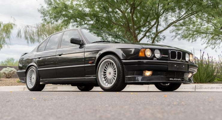 Легендарную BMW e34 продают за 100 000 долларов: подробности