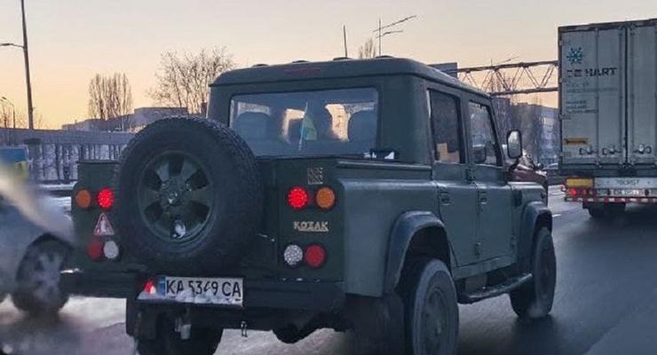 На дорогах засняли украинский внедорожник "Козак": первые фото