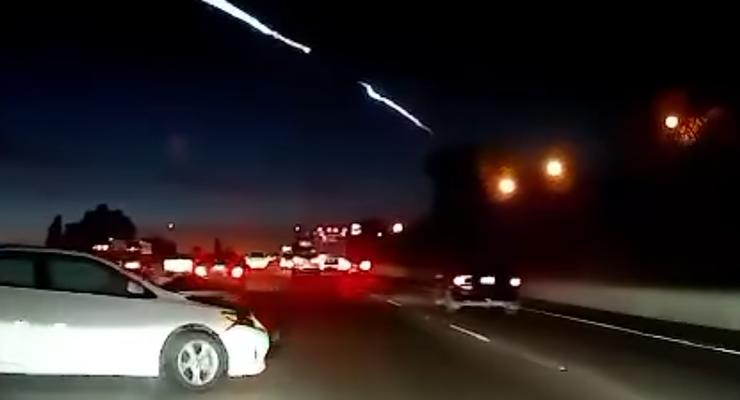 Запуск ракеты SpaceX привел к массовым авариям на дорогах: что известно