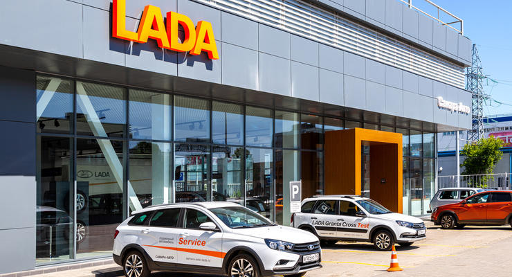 Lada - всё: в Европе больше не хотят покупать российские авто