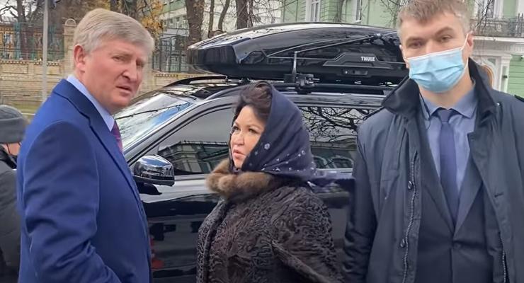 На каких авто сейчас ездит самый богатый человек Украины: фото