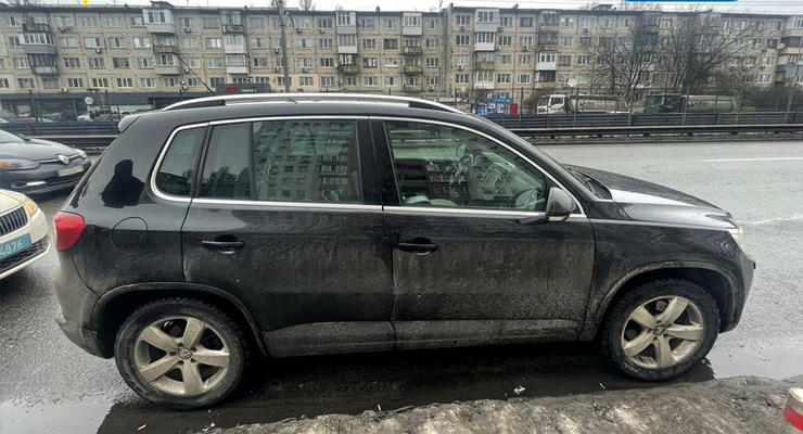 Из-за неоплаченных штрафов, машину украинки могут пустить с молотка