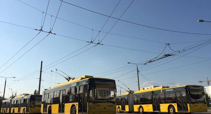 Троллейбусы больше не ходят: как работает транспорт в Киеве