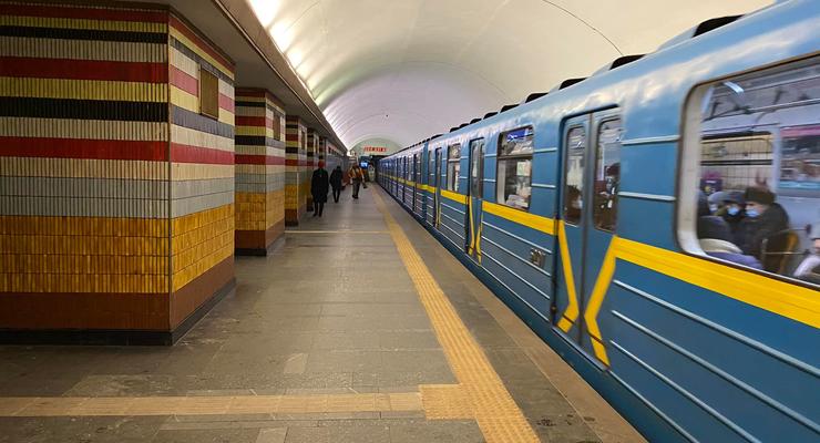 Сокращенный состав и маршруты: как сейчас работает киевское метро