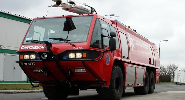 Украина получила три необычных пожарных автомобиля
