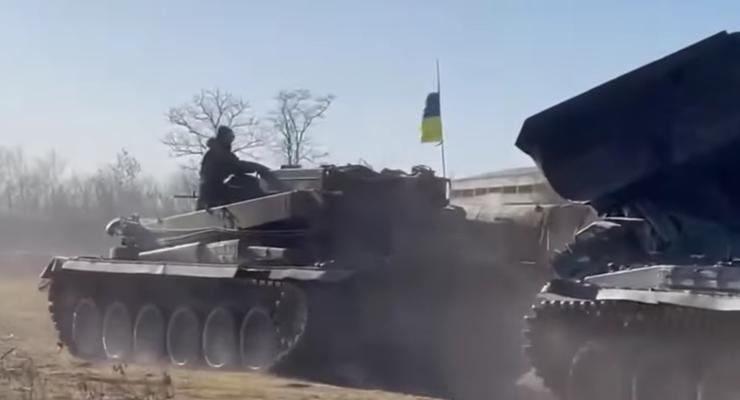 Оккупанты "поделились" еще одним "танком" с украинской армией - видео