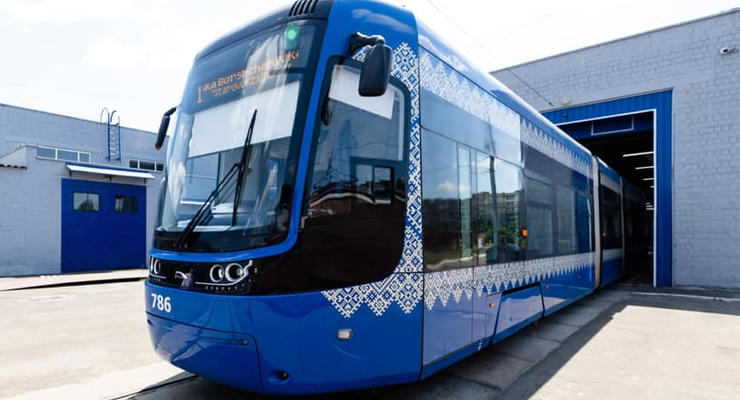 В Киеве запустили еще два маршрута скоростного трамвая