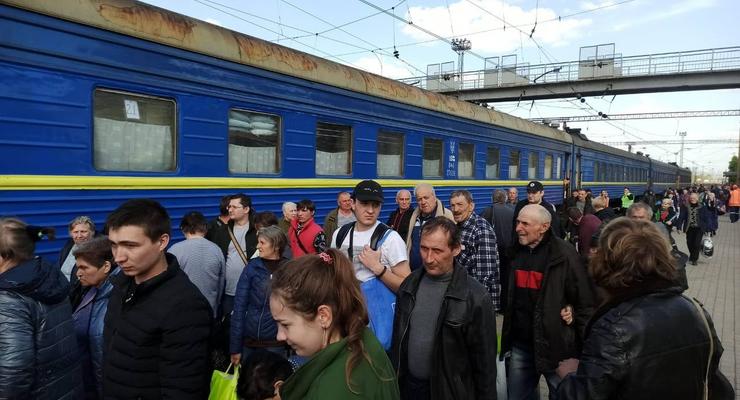 В Украине нарушено железнодорожное сообщение из-за ракетных атак - УЗ
