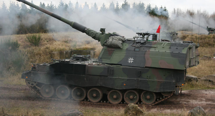 Украинские артиллеристы поехали осваивать немецкие САУ PzH-2000