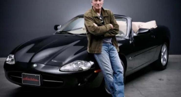 Річард Гір продав ретро-автомобіль заради допомоги українцям