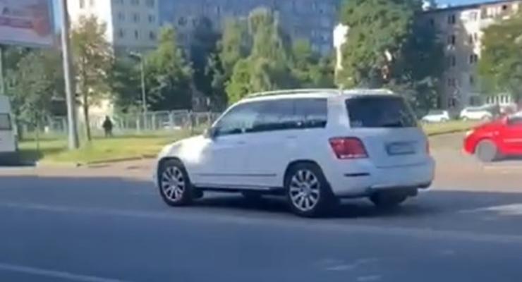 Киевский антирекорд - 4 нарушения за 30 секунд, видео