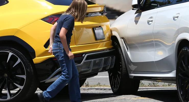 Сын Бена Аффлека устроил аварию между Lamborghini и BMW - видео