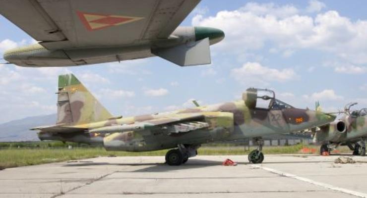 Украине могут передать сразу четыре истребителя Су-25