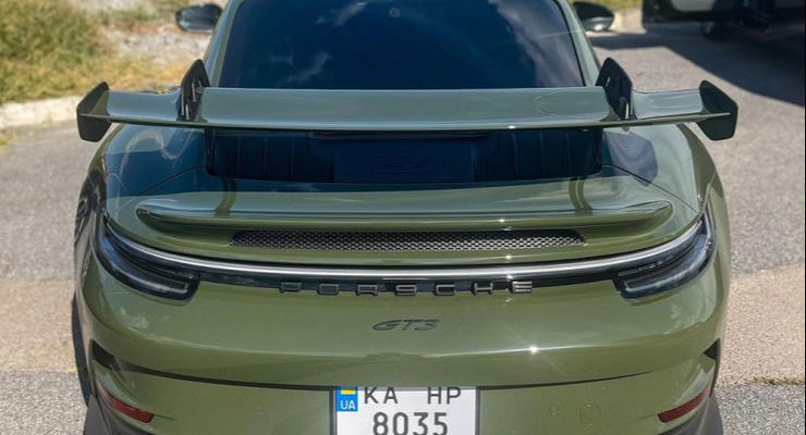 В Украине заметили "военный" Porsche 911 GT3 - фото