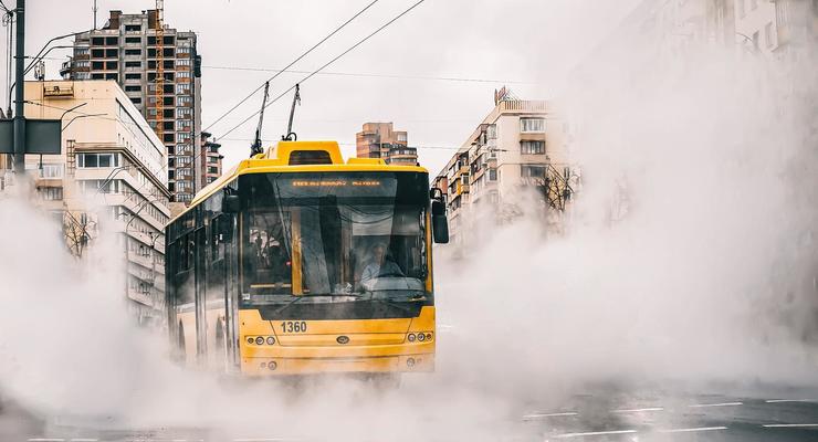 В Киеве автобусы выйдут на троллейбусные маршруты ради экономии