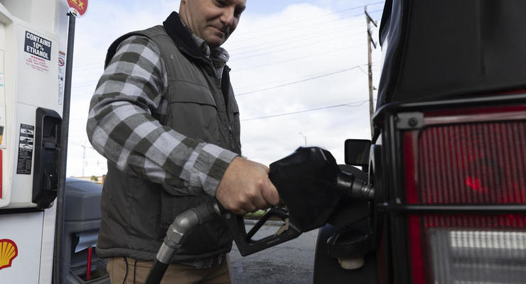 100 гривен за литр топлива - в Нацбанке дали неутешительный прогноз