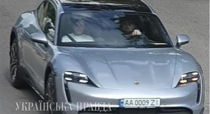 Кирило Тимошенко потрапив у новий авто скандал через Porsche Taycan