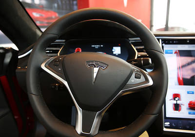 Самые опасные ошибки водителей за рулем современных авто: рейтинг IIHS