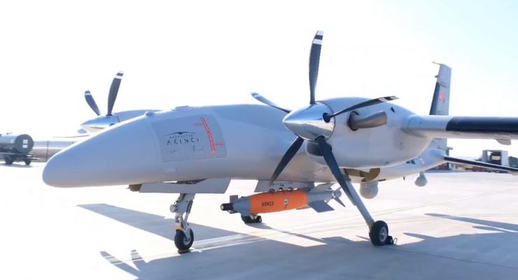 Турецкие военные получили дроны Akinci с украинскими двигателями