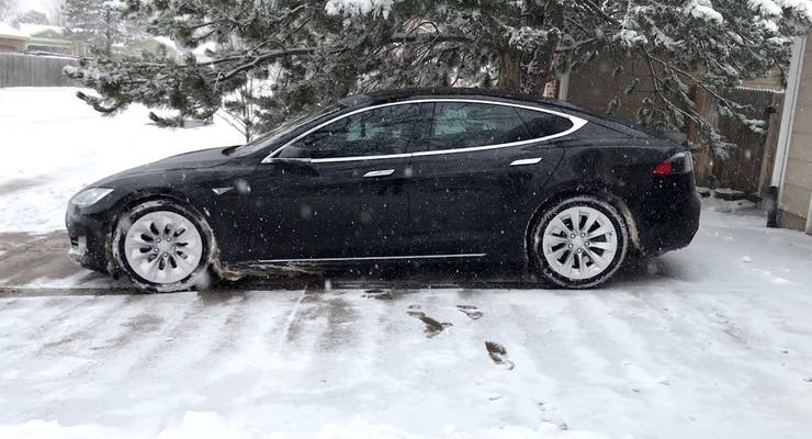 Автомобілі Tesla виявилося неможливо зарядити за мінусової температури