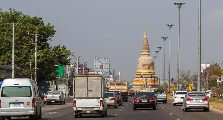 У Таїланді водіям платять за "стукацтво" на дорогах - подробиці