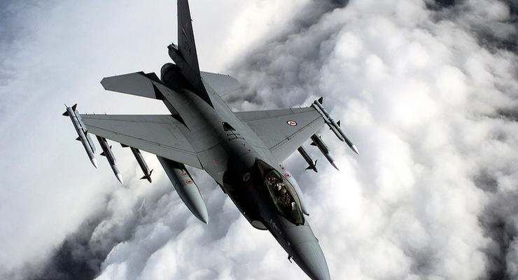 Американцы активно лоббируют передачу самолетов F-16 Украине