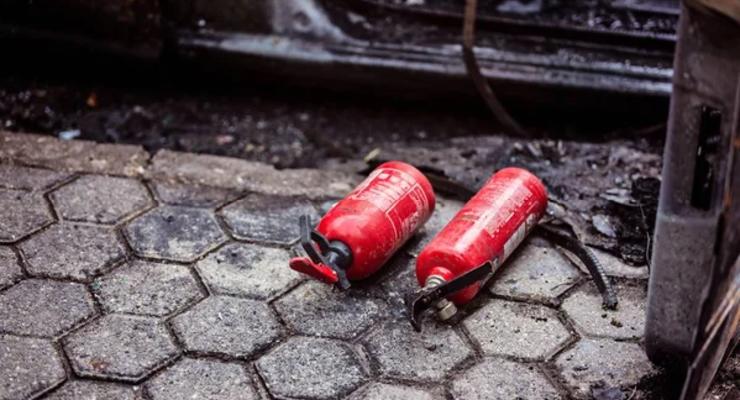 В Украине начали штрафовать водителей за нерабочие огнетушители