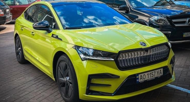 В Украине заметили уникальный электрокар Skoda Enyaq Coupe iV vRS