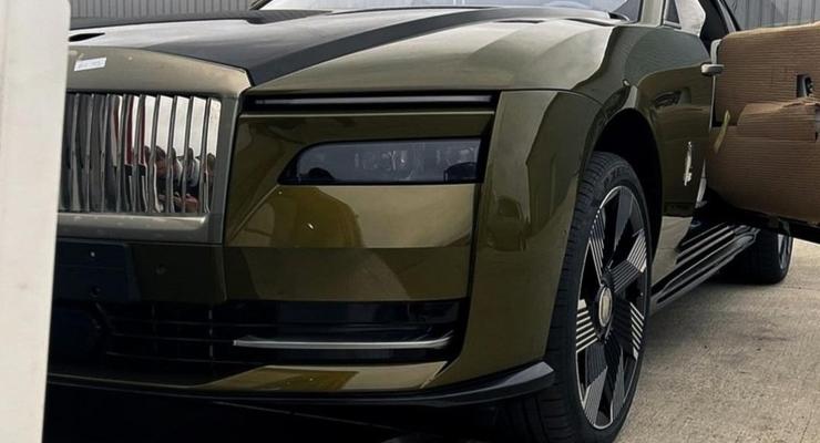 Первый электрокар Rolls-Royce за 420 000 долларов уже в Украине