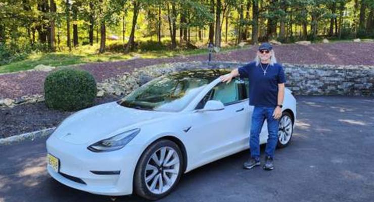 Что случилось с Tesla Model 3 за 100 000 километров пробега и 4 года эксплуатации
