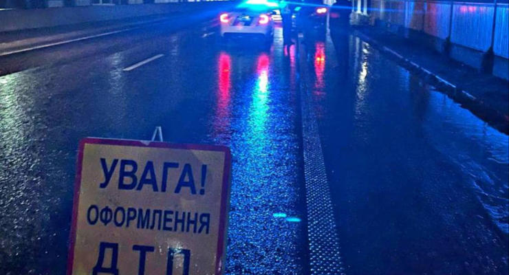 Под Киевом пьяный водитель внедорожника протаранил Toyota