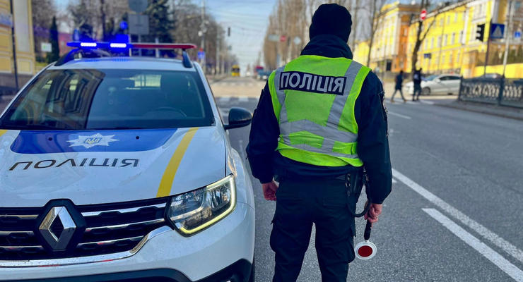 В Киеве полиция начала массово штрафовать нарушителей на 680 гривен