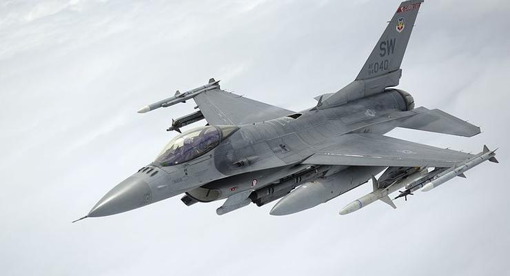 Перші 6 літаків F-16 будуть в Україні вже до літа - що відомо